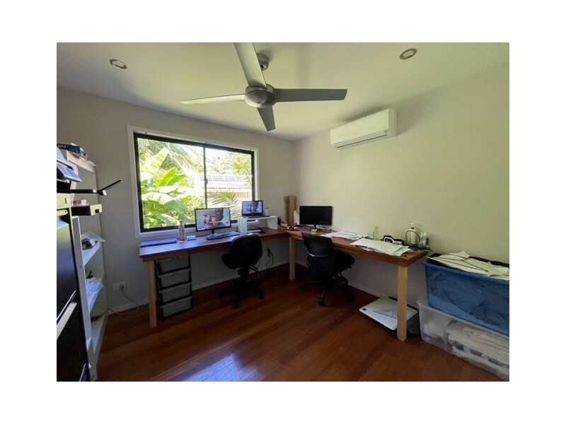 21 Sandpiper Cl, Mission Beach QLD 4852