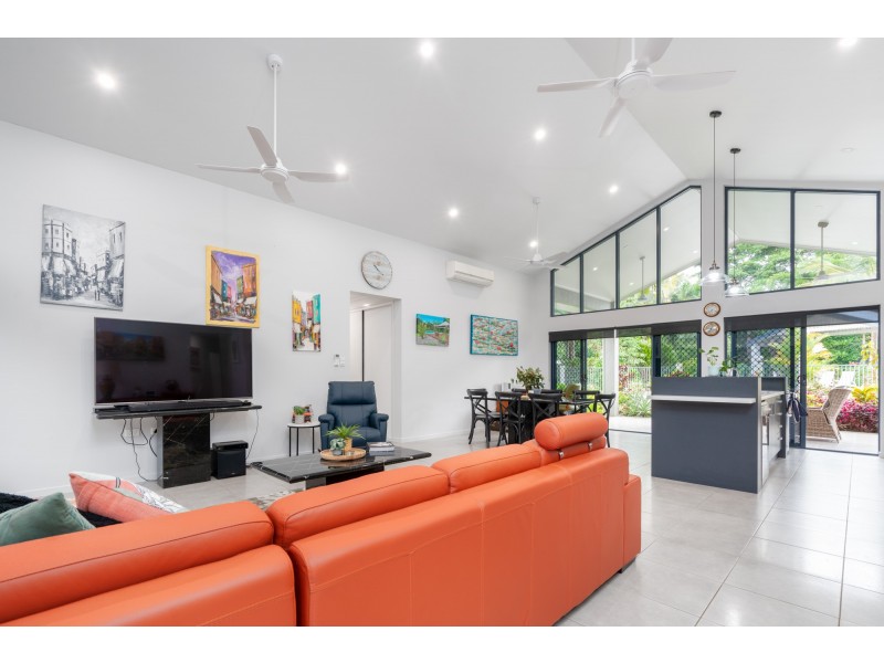 20 Sanctuary Cres, Wongaling Beach QLD 4852