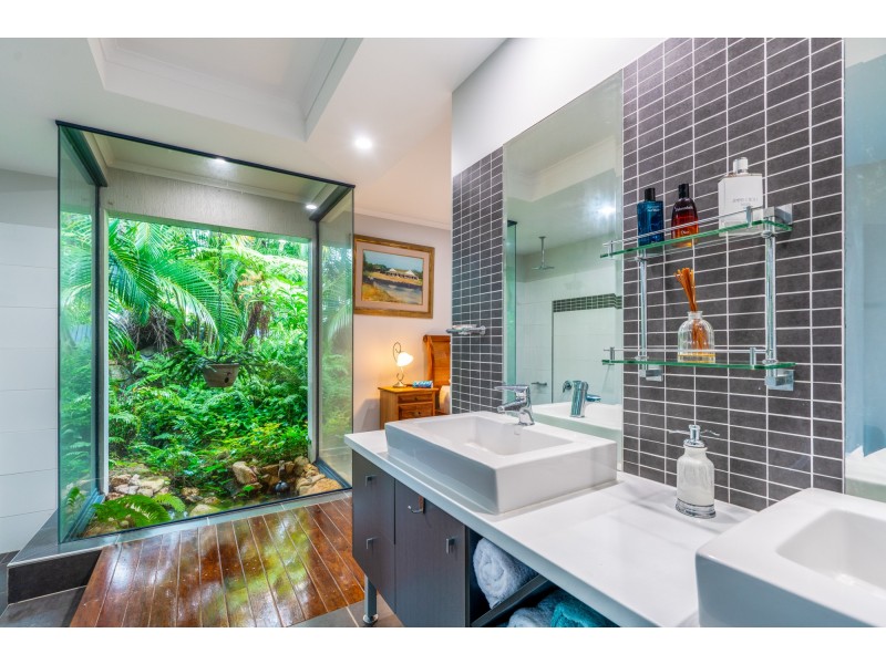 20 Sanctuary Cres, Wongaling Beach QLD 4852