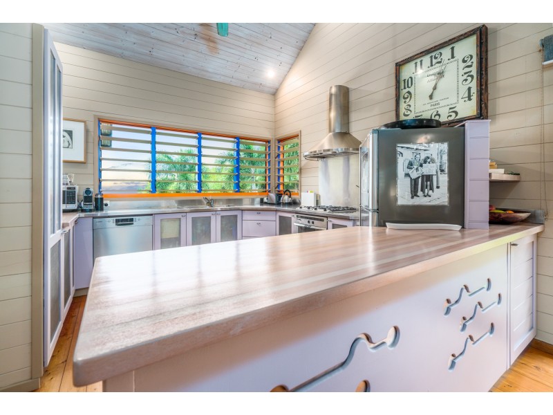 155 Garners Beach Rd, Garners Beach QLD 4852