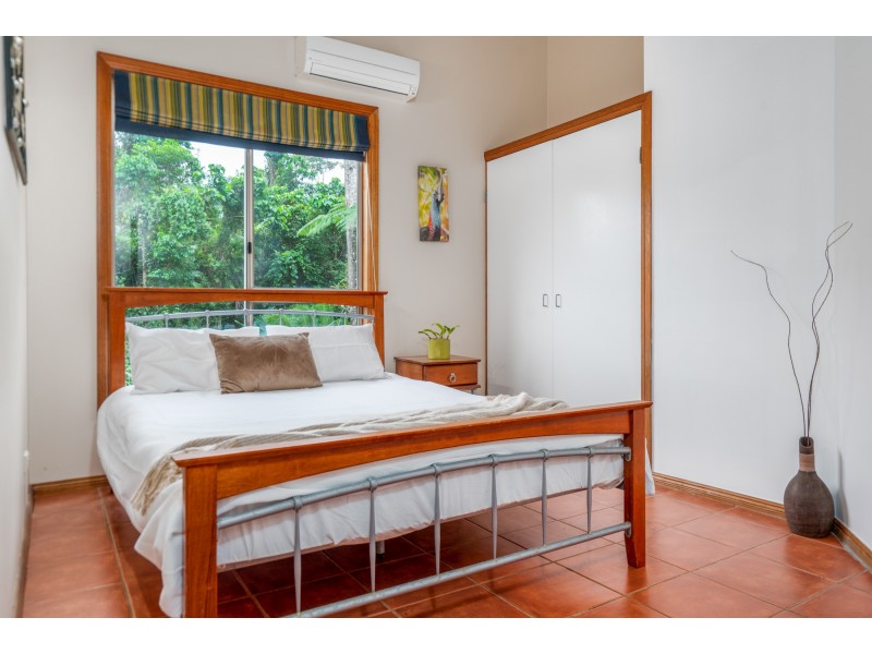 47 Moorain Rd, Mission Beach QLD 4852
