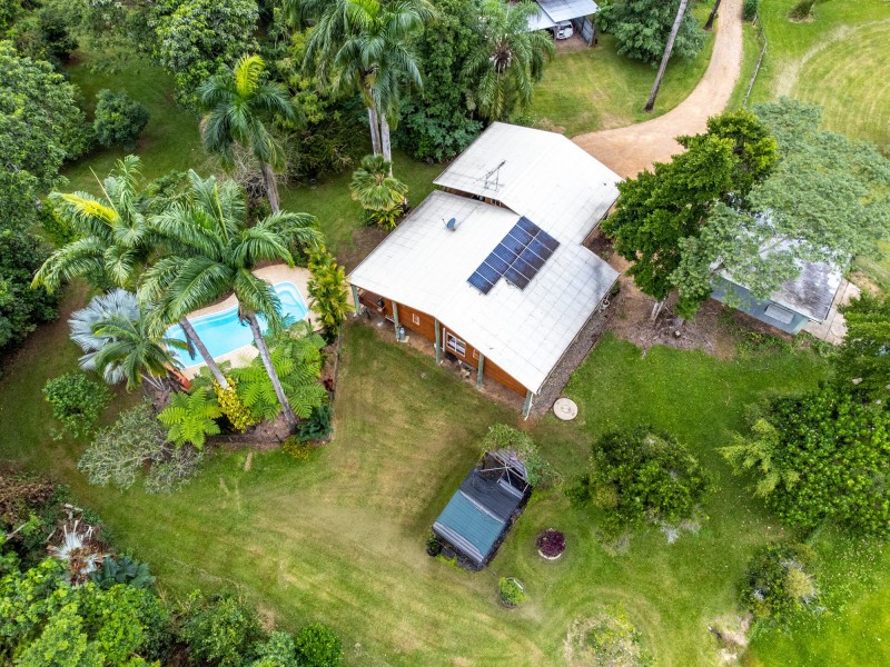 47 Moorain Rd, Mission Beach QLD 4852
