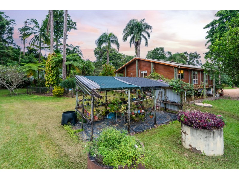 47 Moorain Rd, Mission Beach QLD 4852