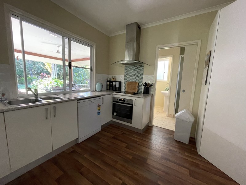 15 Spurwood Close, Wongaling Beach QLD 4852