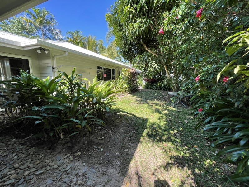 15 Spurwood Close, Wongaling Beach QLD 4852