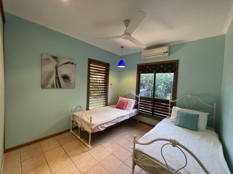 3 Giufre Cres, Wongaling Beach QLD 4852