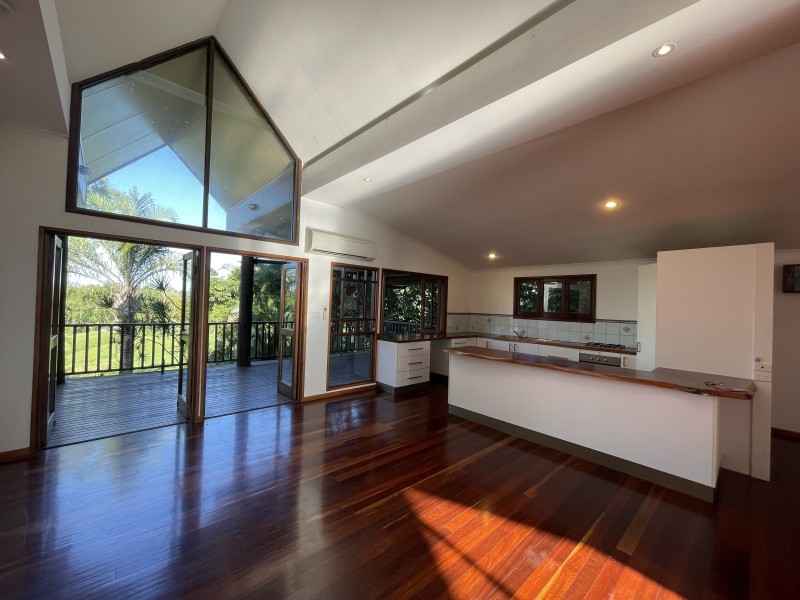 31 Dunkalli Cres, Wongaling Beach QLD 4852
