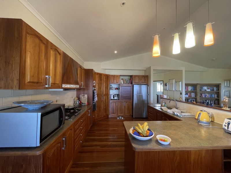 24 Dunkalli Cres, Wongaling Beach QLD 4852