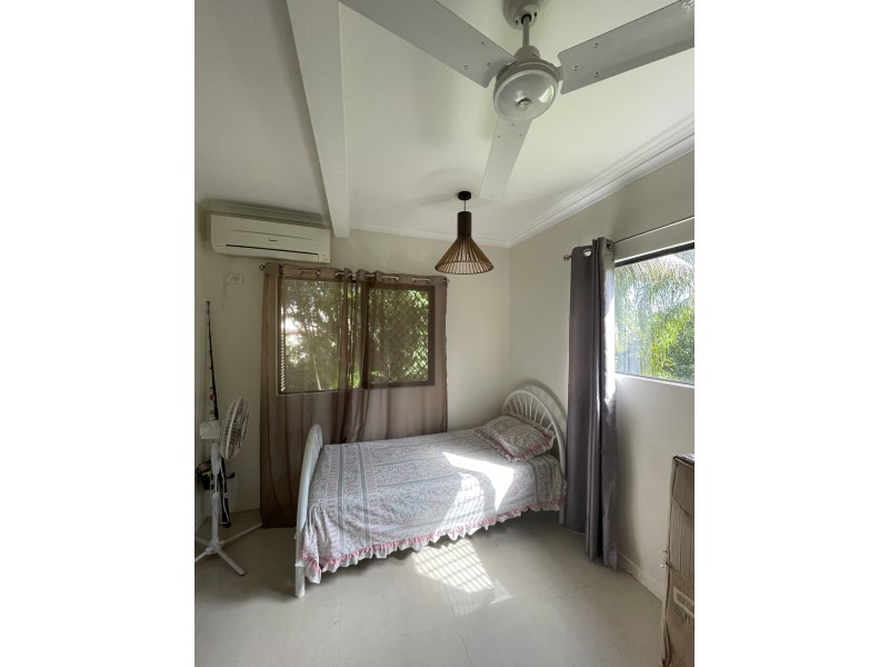 24 Dunkalli Cres, Wongaling Beach QLD 4852