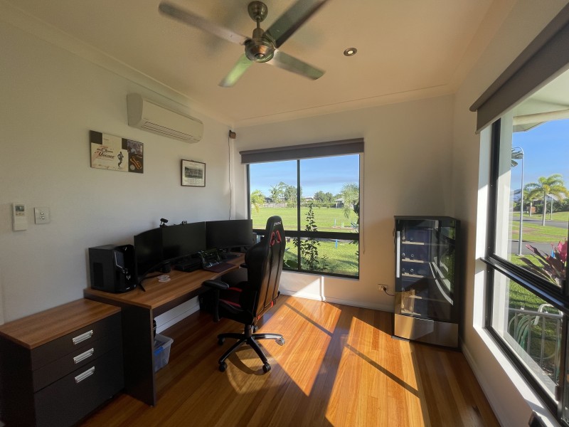 1 Purtaboi Cl, Mission Beach QLD 4852