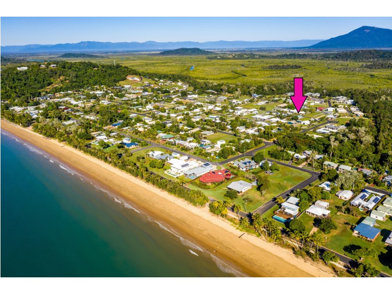 35 Midshipman St, South Mission Beach QLD 4852