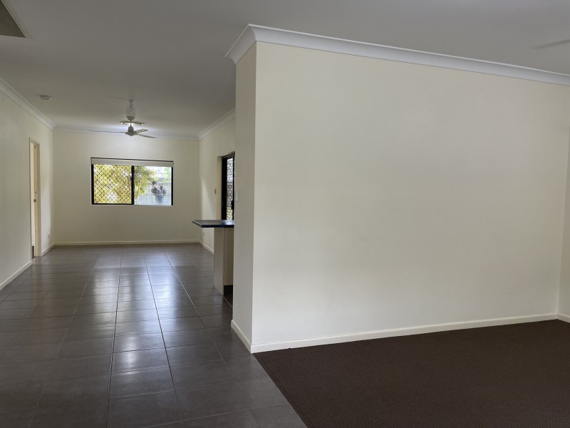 35 Midshipman St, South Mission Beach QLD 4852