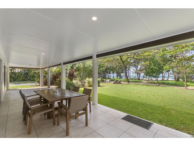 20 Donkin Lane, Mission Beach QLD 4852