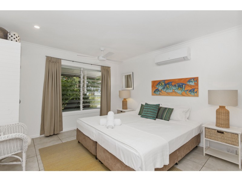 20 Donkin Lane, Mission Beach QLD 4852
