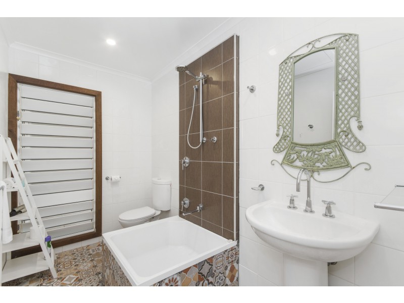 20 Donkin Lane, Mission Beach QLD 4852