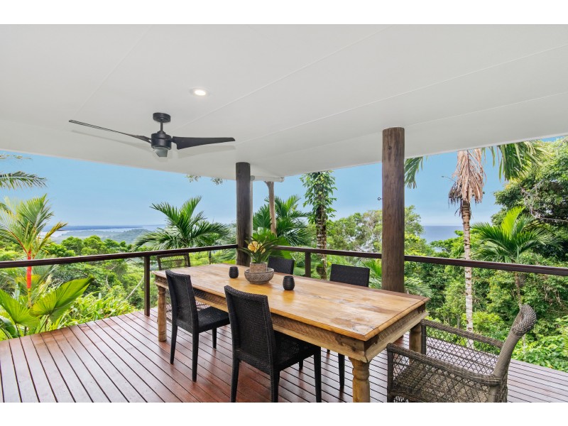 24 Bicton Cl, Bingil Bay QLD 4852