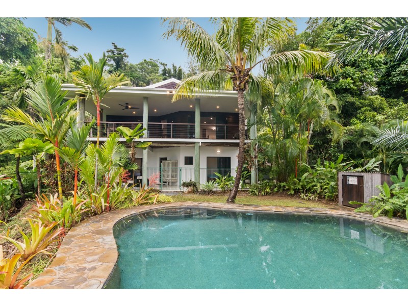 24 Bicton Cl, Bingil Bay QLD 4852