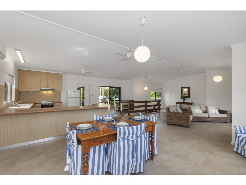 8A Reid Rd, Wongaling Beach QLD 4852