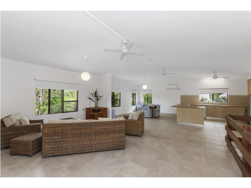 8A Reid Rd, Wongaling Beach QLD 4852