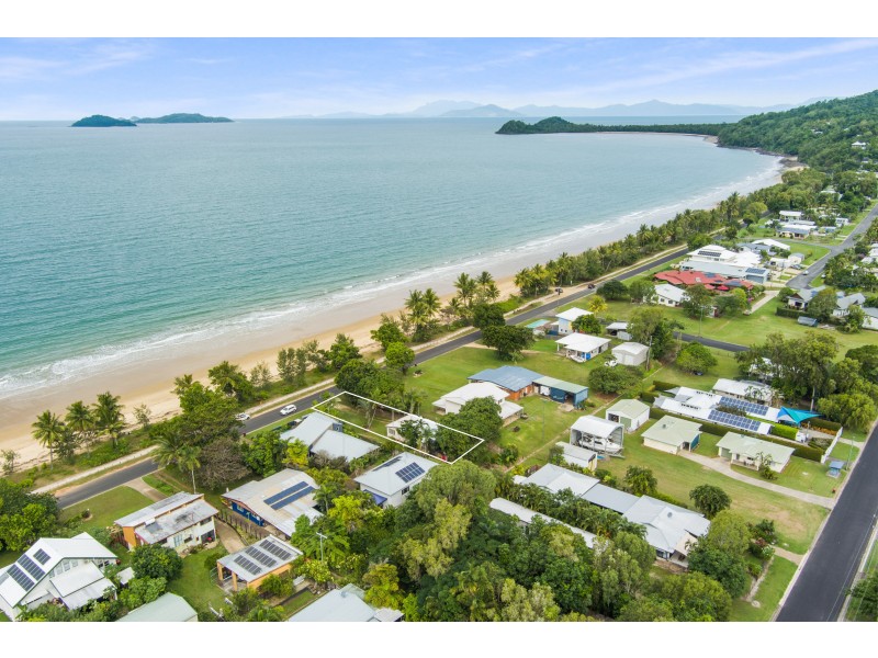 72 Kennedy Esp, South Mission Beach QLD 4852
