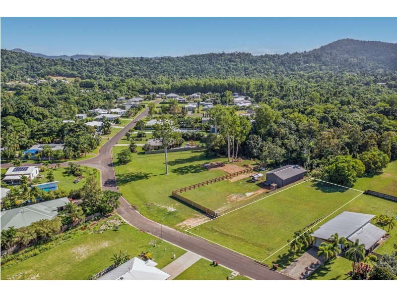 29 Sanctuary Cres, Wongaling Beach QLD 4852