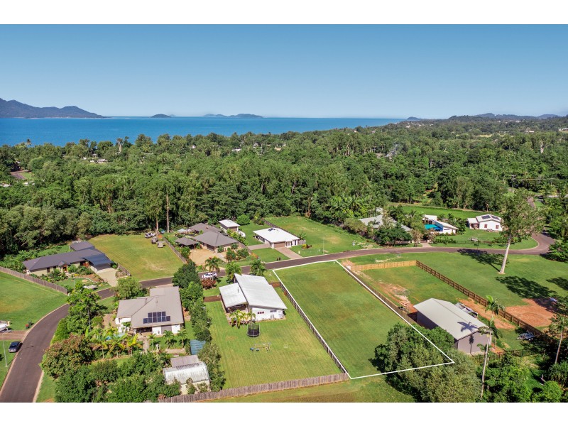 29 Sanctuary Cres, Wongaling Beach QLD 4852