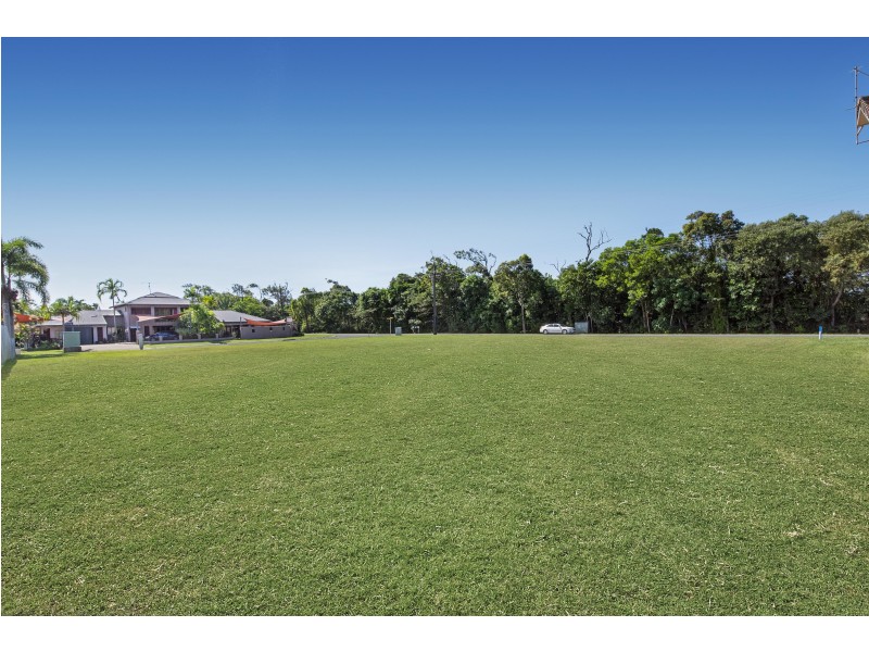 127 Reid Rd, Wongaling Beach QLD 4852