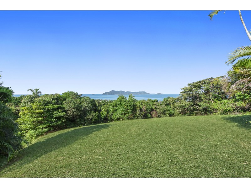 1/23 The Boulevard, South Mission Beach QLD 4852