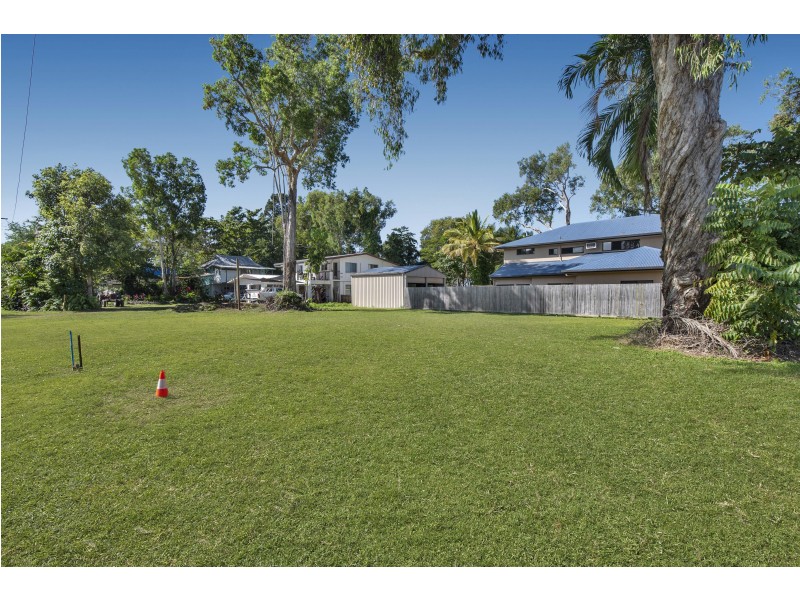 4 Wongaling Beach Rd, Wongaling Beach QLD 4852