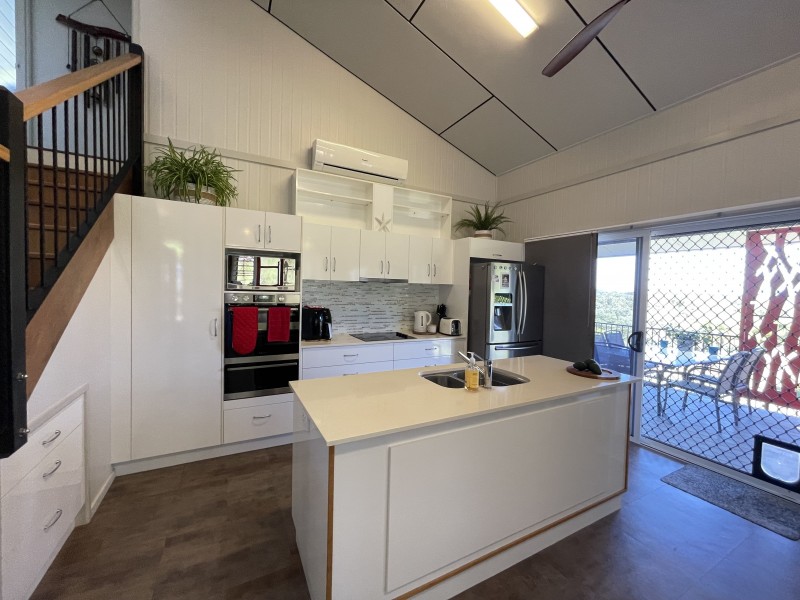 5 Bedarra Tce, South Mission Beach QLD 4852