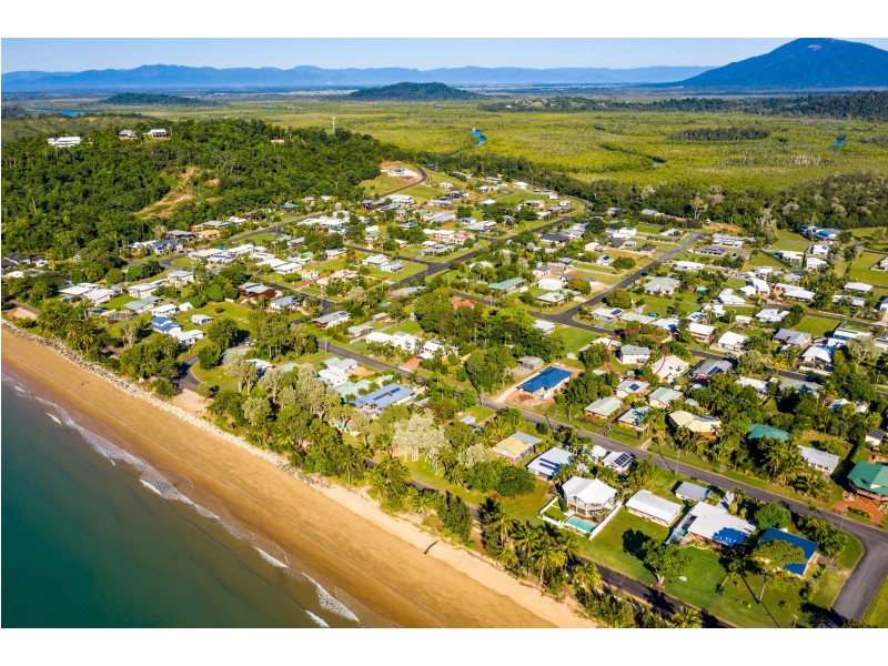 18 Buccaneer St, South Mission Beach QLD 4852