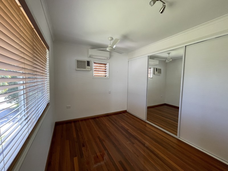 18 Buccaneer St, South Mission Beach QLD 4852
