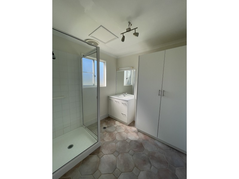 18 Buccaneer St, South Mission Beach QLD 4852