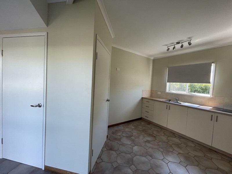 18 Buccaneer St, South Mission Beach QLD 4852