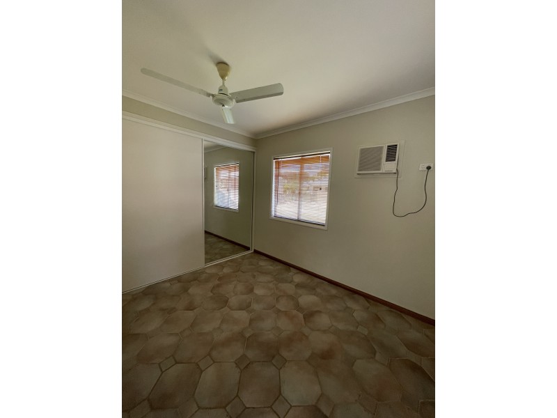 18 Buccaneer St, South Mission Beach QLD 4852