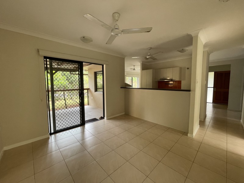 1D Royal Palm Dr, Mission Beach QLD 4852