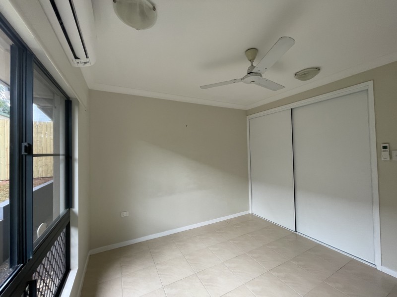 1D Royal Palm Dr, Mission Beach QLD 4852