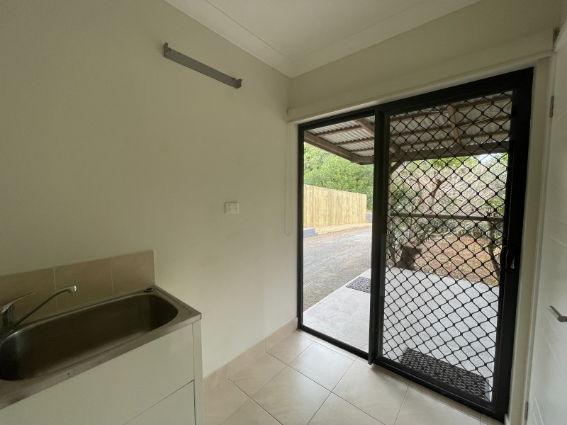 1D Royal Palm Dr, Mission Beach QLD 4852