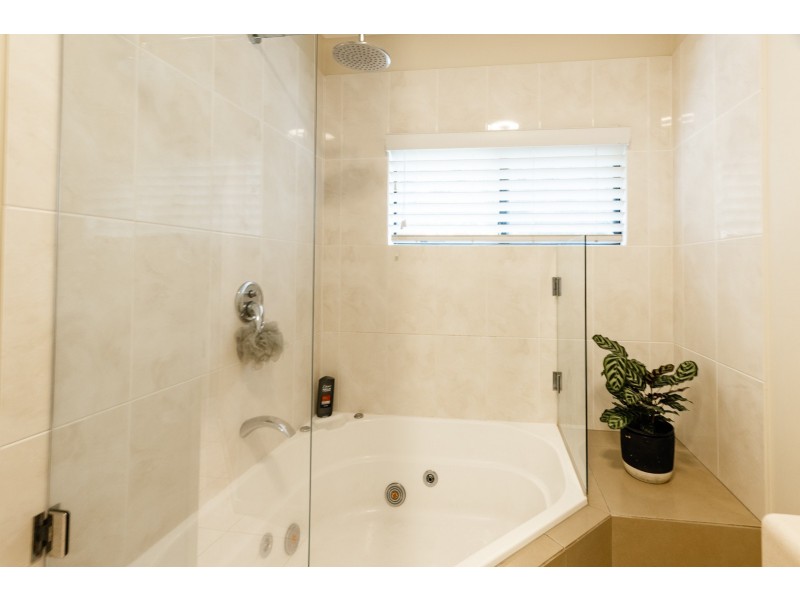 20 Clipper Ct, South Mission Beach QLD 4852