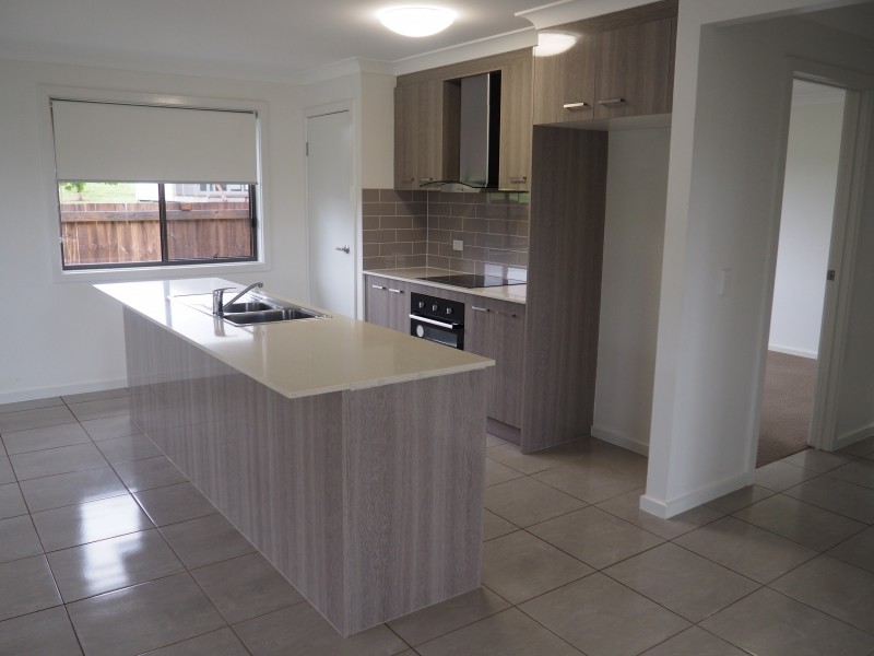 6 Shelly Court, Mission Beach QLD 4852