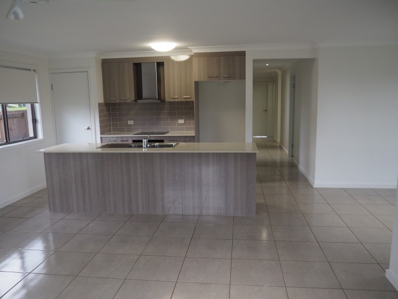 6 Shelly Court, Mission Beach QLD 4852