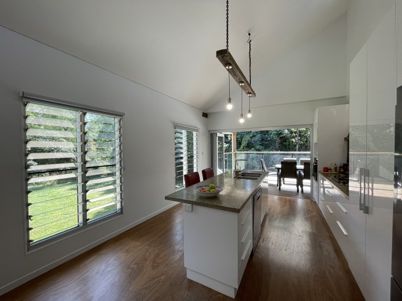 45 Pacific View Dr, Wongaling Beach QLD 4852