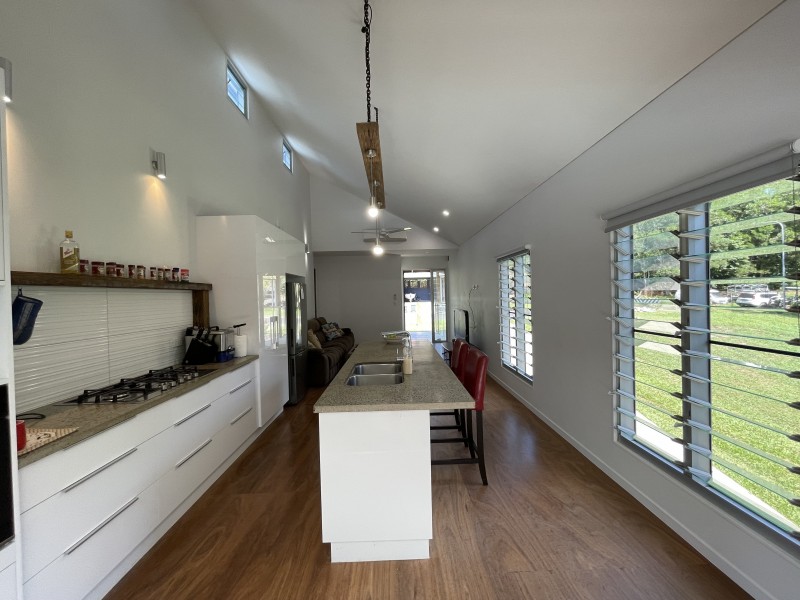 45 Pacific View Dr, Wongaling Beach QLD 4852