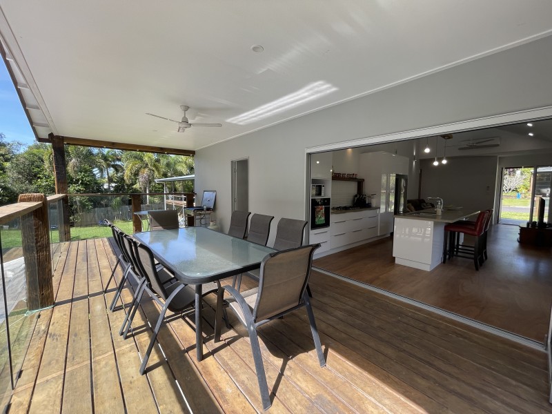 45 Pacific View Dr, Wongaling Beach QLD 4852