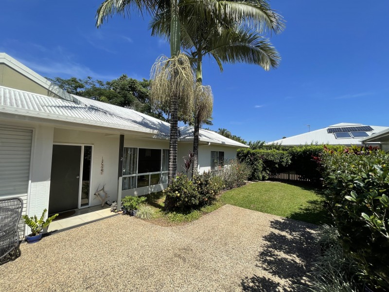 2/20 Seaview St, Mission Beach QLD 4852