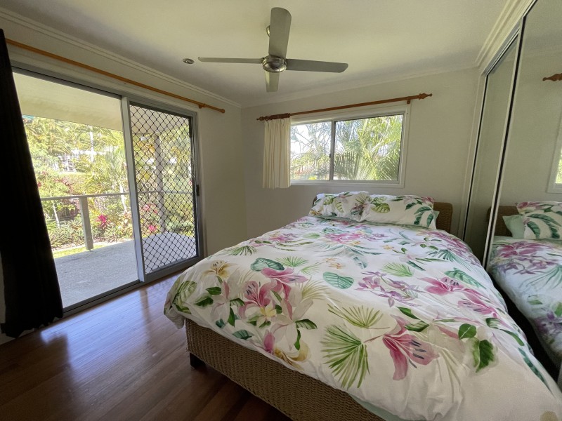 39 Mitchell St, South Mission Beach QLD 4852