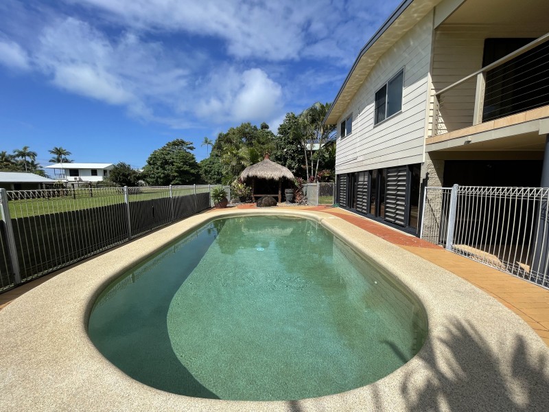 39 Mitchell St, South Mission Beach QLD 4852