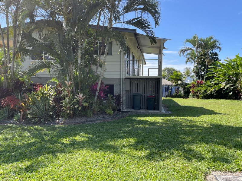 39 Mitchell St, South Mission Beach QLD 4852