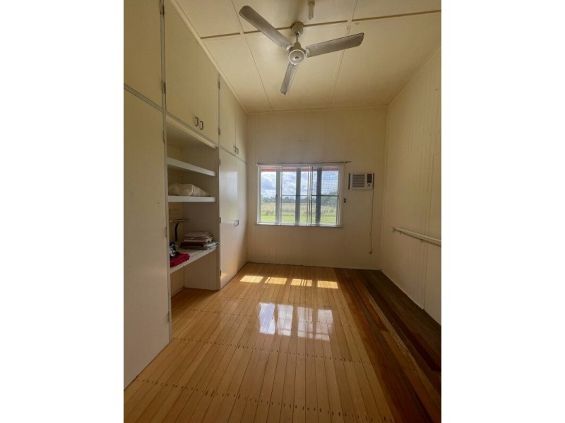 95 Chauvel St, El Arish QLD 4855