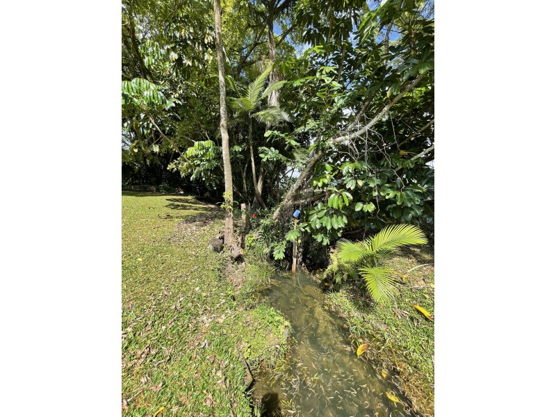 95 Chauvel St, El Arish QLD 4855